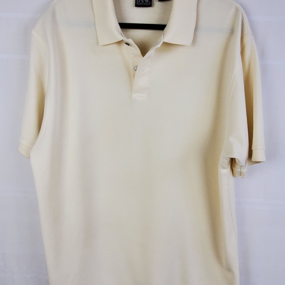 Jos A Bank short sleeve cream 2 button polo in XL